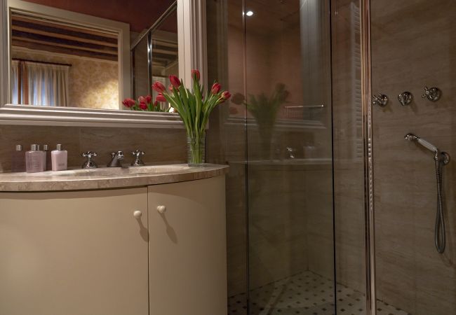 Ferienwohnung in Venedig - Ca' Belle Arti in Dorsoduro Ferienwohnung in Venedig - Ca' Belle Arti in Dorsoduro