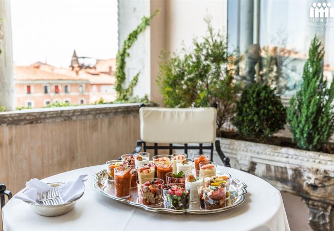 Ferienwohnung in Venedig - Ca' Cerchieri Piano Nobile  Ferienwohnung in Venedig - Ca' Cerchieri Piano Nobile