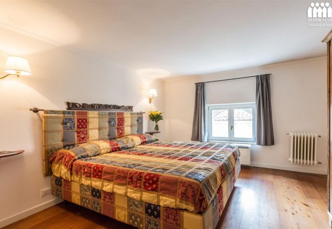 Ferienwohnung in Venedig - Ca' Cerchieri Piano Nobile  Ferienwohnung in Venedig - Ca' Cerchieri Piano Nobile