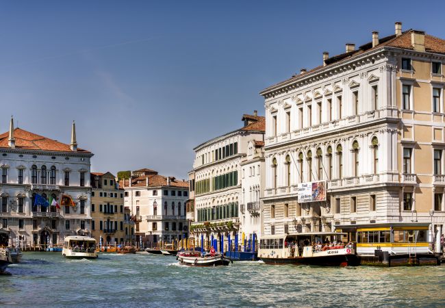 Ferienwohnung in Venedig - Ca' Cerchieri Terrace Canal View Ferienwohnung in Venedig - Ca' Cerchieri Terrace Canal View