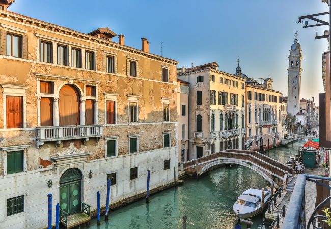 Ferienwohnung in Venedig - Ca' Dei Greci Canal View Ferienwohnung in Venedig - Ca' Dei Greci Canal View