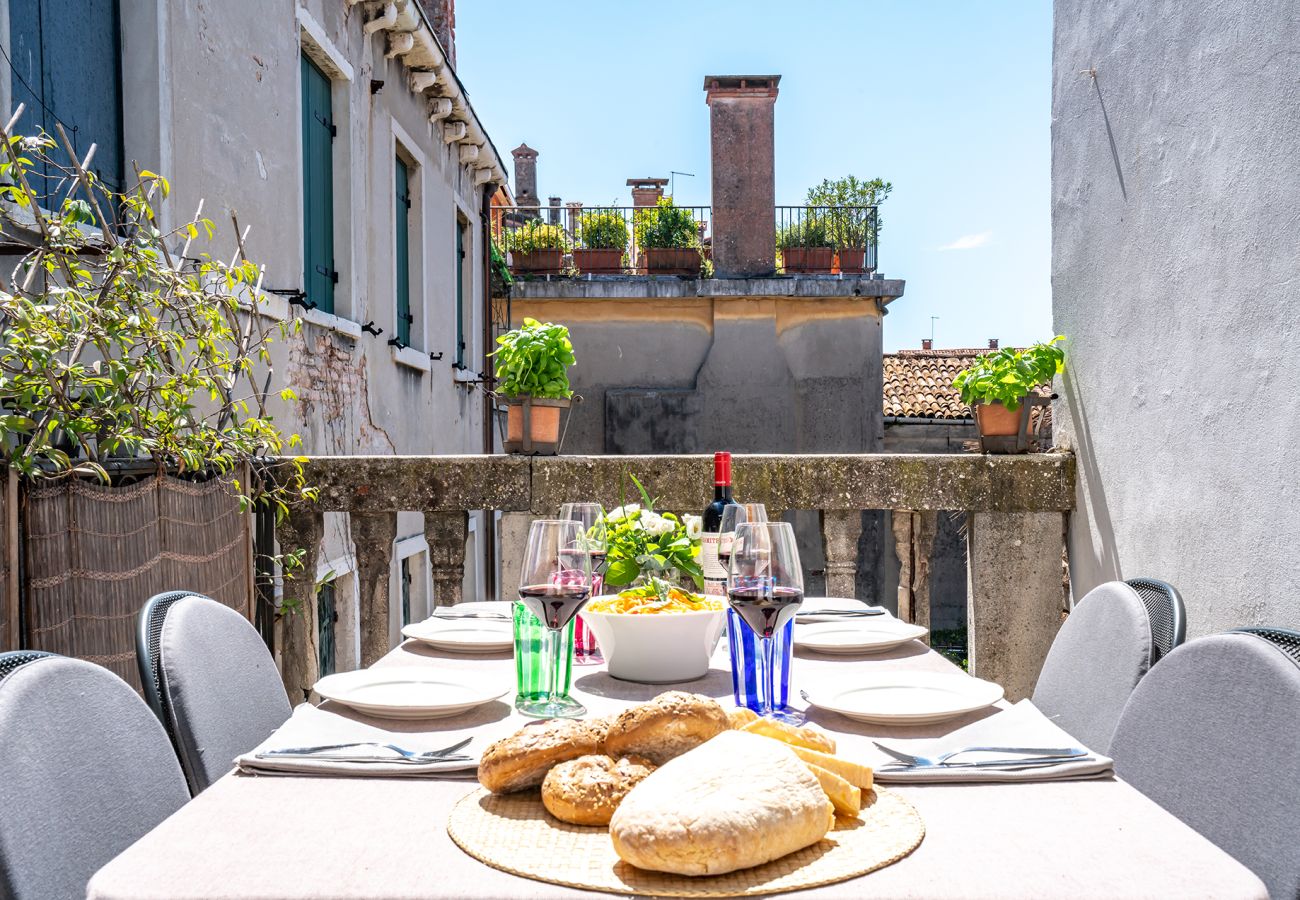 Ferienwohnung in Venedig - Ca' Dell'Artista with Balcony and Terrace