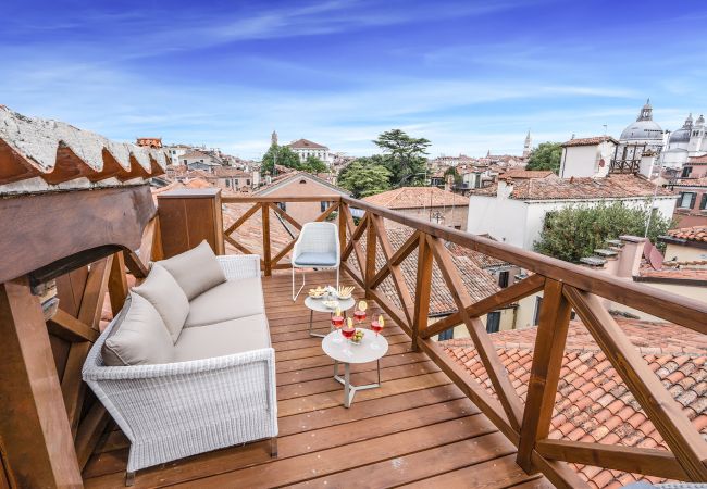 Ferienwohnung in Venedig - Ca' Dell'Opera Terrasse Ferienwohnung in Venedig - Ca' Dell'Opera Terrasse
