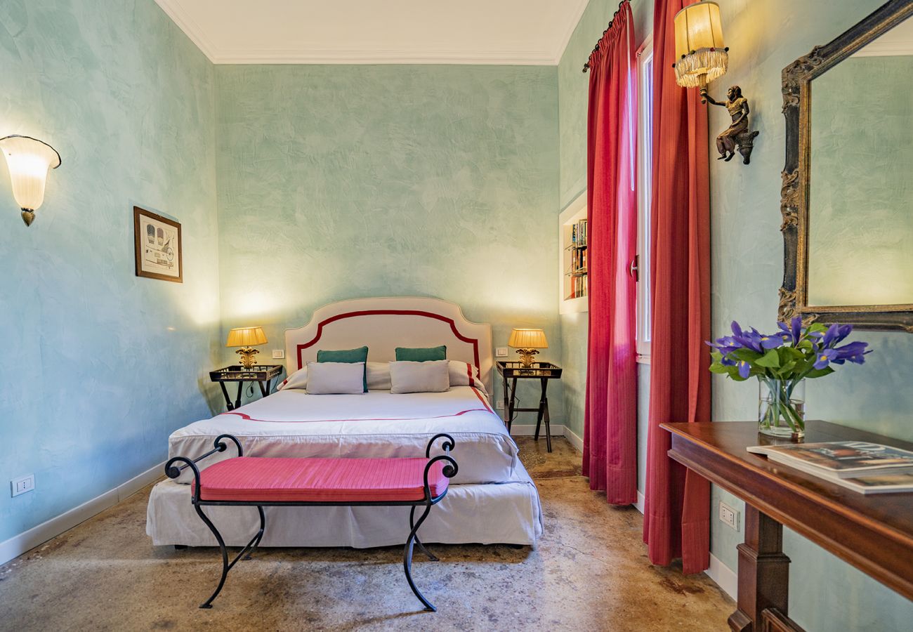 Ferienwohnung in Venedig - Ca' Grassi 1 Venetian Apartment Ferienwohnung in Venedig - Ca' Grassi 1 Venetian Apartment