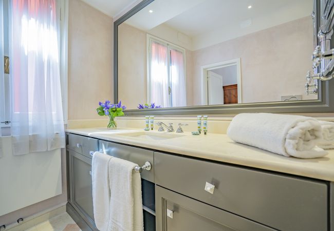 Ferienwohnung in Venedig - Ca' Grassi 2 Charming Balcony Ferienwohnung in Venedig - Ca' Grassi 2 Charming Balcony