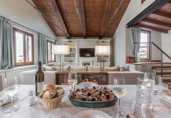 Ferienwohnung in Venedig - Ca' Grassi 3 Venetian Terrace Ferienwohnung in Venedig - Ca' Grassi 3 Venetian Terrace