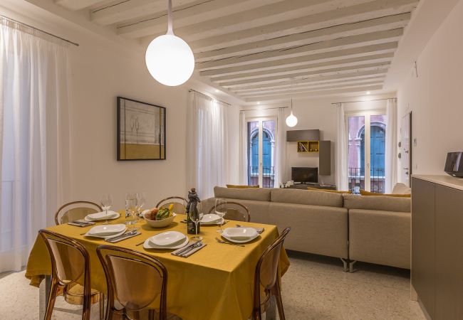  in Venezia - Ca' Rossini 1 Apartment
