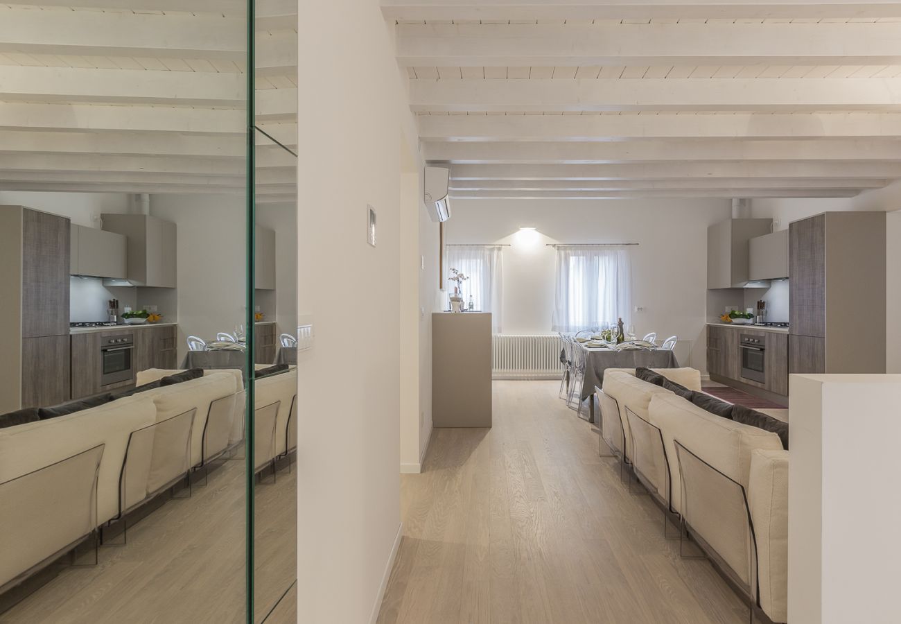 Ferienwohnung in Venedig - Ca' Rossini 2 Apartment Ferienwohnung in Venedig - Ca' Rossini 2 Apartment