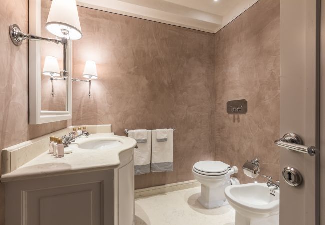 Ferienwohnung in Venedig - Gondolieri Luxus-Mietwohnung Ferienwohnung in Venedig - Gondolieri Luxus-Mietwohnung