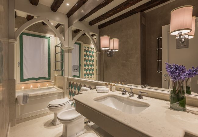 Ferienwohnung in Venedig - La Marchesa Venezianisches Luxus-Haus Ferienwohnung in Venedig - La Marchesa Venezianisches Luxus-Haus