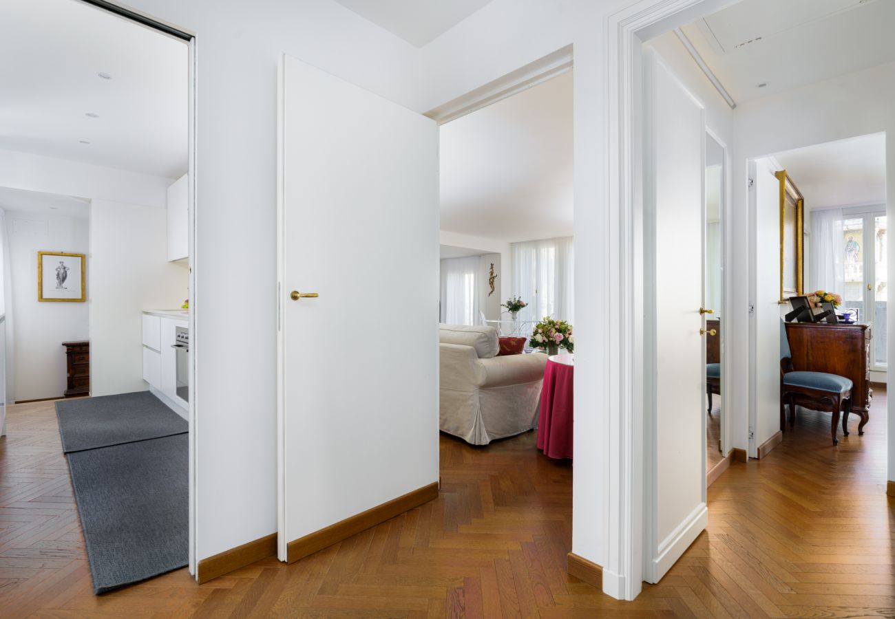 Ferienwohnung in Venedig - Due Leoni Luxus-Mietwohnung in St. Mark’s Square Ferienwohnung in Venedig - Due Leoni Luxus-Mietwohnung in St. Mark’s Square