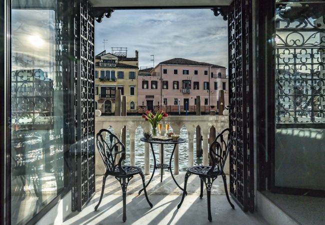 Ferienwohnung in Venedig - La Loggia am Canal Grande Ferienwohnung in Venedig - La Loggia am Canal Grande