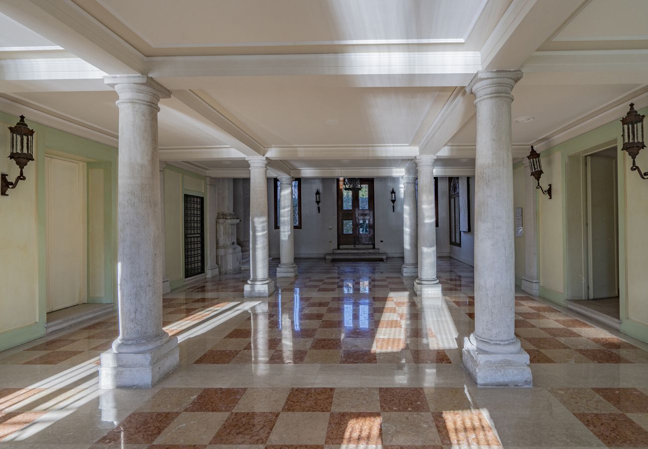 Ferienwohnung in Venedig - Ca' Degli Specchi am Canal Grande Ferienwohnung in Venedig - Ca' Degli Specchi am Canal Grande