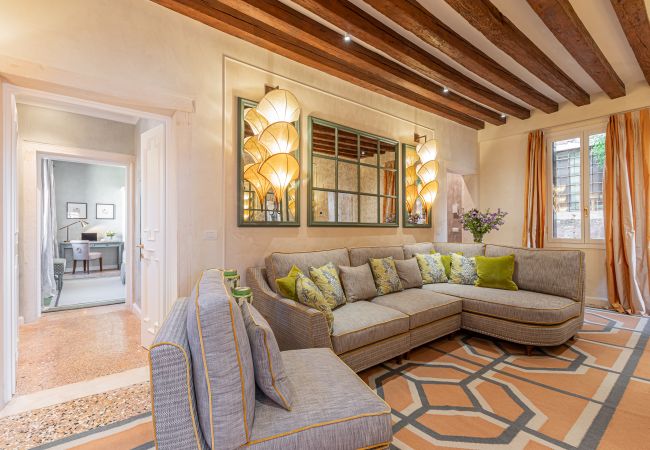 Ferienwohnung in Venedig - L'Opera Divina Ferienwohnung in Venedig - L'Opera Divina