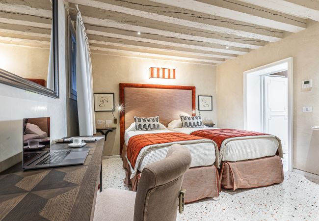 Ferienwohnung in Venedig - L'Opera Divina Ferienwohnung in Venedig - L'Opera Divina