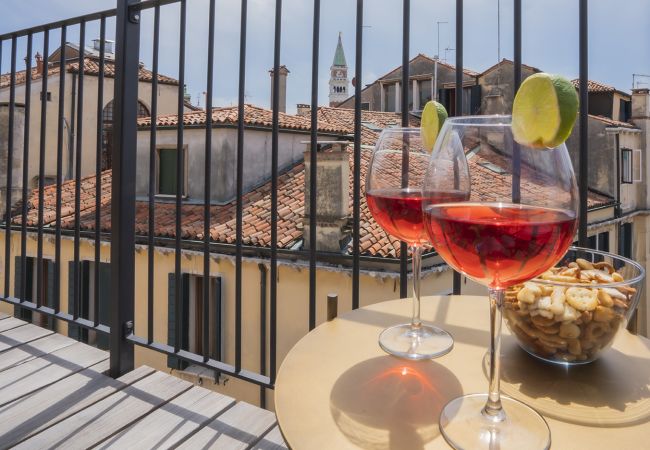 Ferienwohnung in Venedig - Corte Rubbi 11 Secret Terrace Apartment Ferienwohnung in Venedig - Corte Rubbi 11 Secret Terrace Apartment