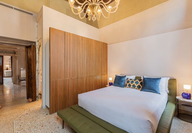 Ferienwohnung in Venedig - Palazzo Angelo Piano Nobile Ferienwohnung in Venedig - Palazzo Angelo Piano Nobile