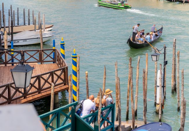 Ferienwohnung in Venedig - Palazzo Angelo Piano Nobile Ferienwohnung in Venedig - Palazzo Angelo Piano Nobile