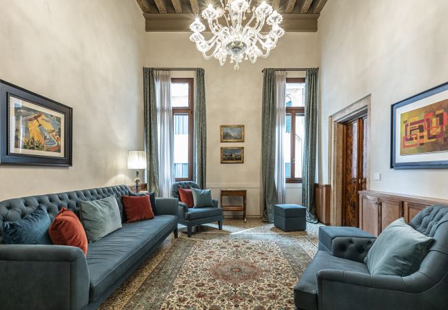 Ferienwohnung in Venedig - Palazzo Angelo Piano Nobile Ferienwohnung in Venedig - Palazzo Angelo Piano Nobile