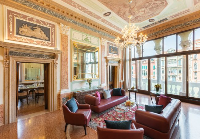 Ferienwohnung in Venedig - Palazzo Angelo Piano Nobile Ferienwohnung in Venedig - Palazzo Angelo Piano Nobile