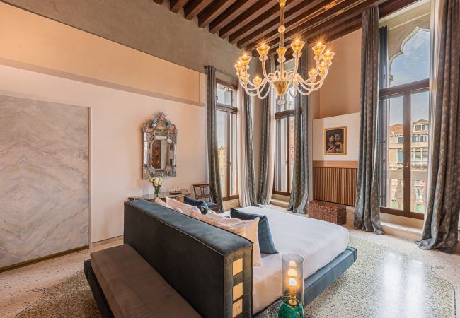 Ferienwohnung in Venedig - Palazzo Angelo Piano Nobile Ferienwohnung in Venedig - Palazzo Angelo Piano Nobile