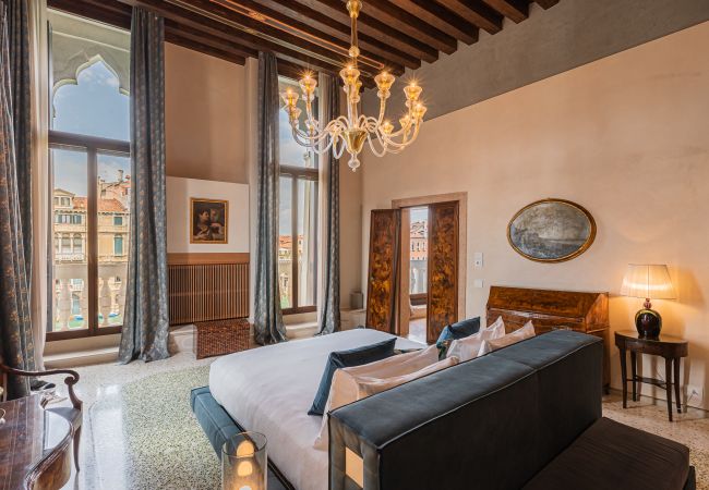 Ferienwohnung in Venedig - Palazzo Angelo Piano Nobile Ferienwohnung in Venedig - Palazzo Angelo Piano Nobile