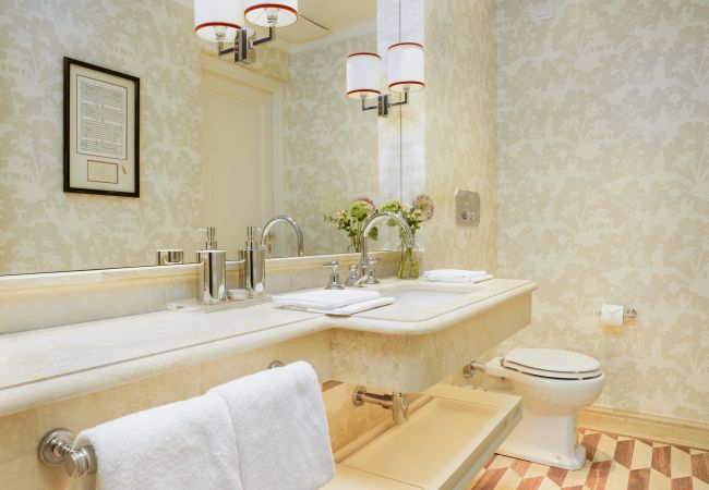 Ferienwohnung in Florenz - Conte Jacopo - La Dimora degli Affreschi Florence Ferienwohnung in Florenz - Conte Jacopo - La Dimora degli Affreschi Florence