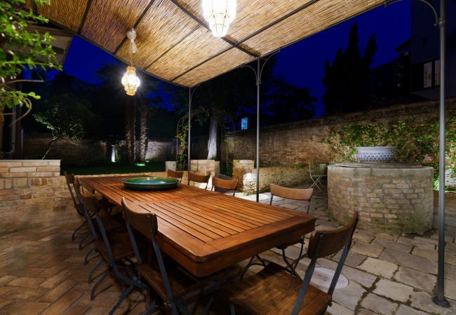 Ferienwohnung in Venedig - Corte della Palma Superb Venetian Garden Ferienwohnung in Venedig - Corte della Palma Superb Venetian Garden