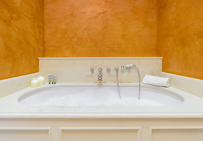 Ferienwohnung in Florenz - Duca Marco - La Dimora degli Affreschi Florence  Ferienwohnung in Florenz - Duca Marco - La Dimora degli Affreschi Florence