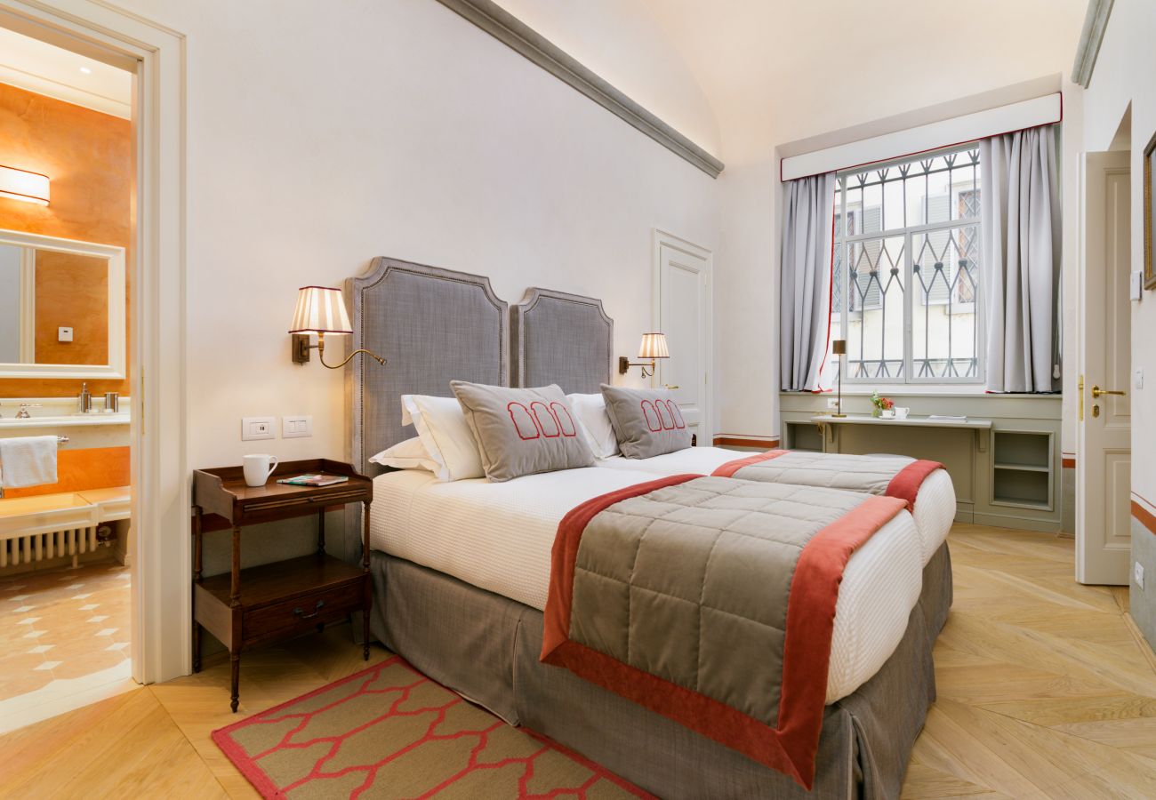 Ferienwohnung in Florenz - Duca Marco - La Dimora degli Affreschi Florence  Ferienwohnung in Florenz - Duca Marco - La Dimora degli Affreschi Florence