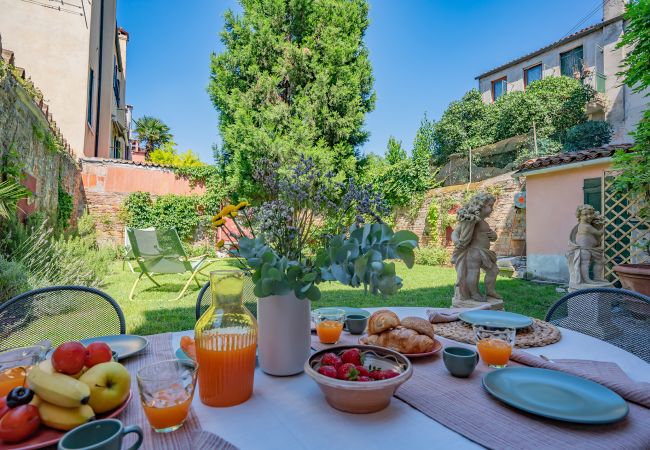 Ferienwohnung in Venedig - Casa della Sensa Il Palazzetto Ferienwohnung in Venedig - Casa della Sensa Il Palazzetto