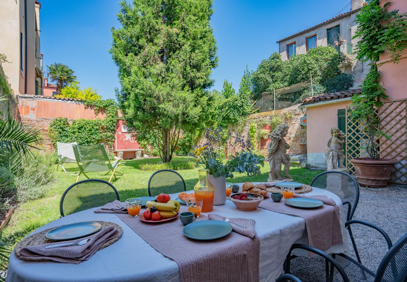 Ferienwohnung in Venedig - Casa della Sensa Il Palazzetto Ferienwohnung in Venedig - Casa della Sensa Il Palazzetto
