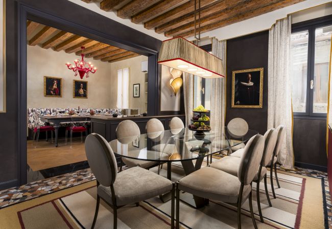 Ferienwohnung in Venedig - La Dimora di Lady J A San Marco Townhouse Ferienwohnung in Venedig - La Dimora di Lady J A San Marco Townhouse