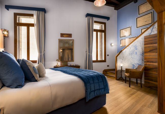 Ferienwohnung in Venedig - The Yacht House Canal View Ferienwohnung in Venedig - The Yacht House Canal View