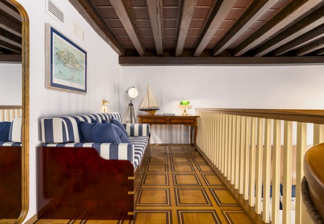 Ferienwohnung in Venedig - The Yacht House Canal View Ferienwohnung in Venedig - The Yacht House Canal View