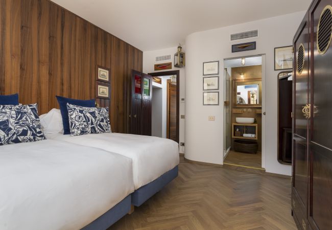 Ferienwohnung in Venedig - The Yacht House Canal View Ferienwohnung in Venedig - The Yacht House Canal View