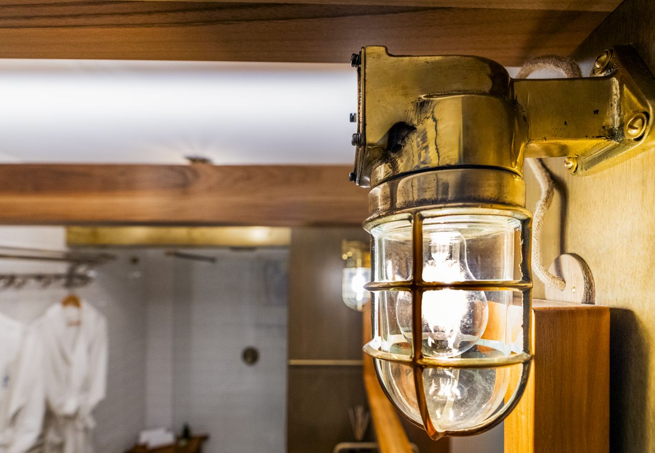 Ferienwohnung in Venedig - The Yacht House Canal View Ferienwohnung in Venedig - The Yacht House Canal View