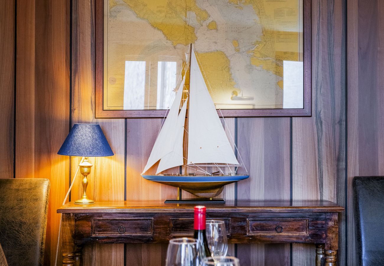 Ferienwohnung in Venedig - The Yacht House Canal View Ferienwohnung in Venedig - The Yacht House Canal View