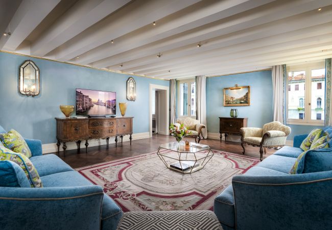 Ferienwohnung in Venezia - Palazzo Loredan Grand Canal Ferienwohnung in Venezia - Palazzo Loredan Grand Canal