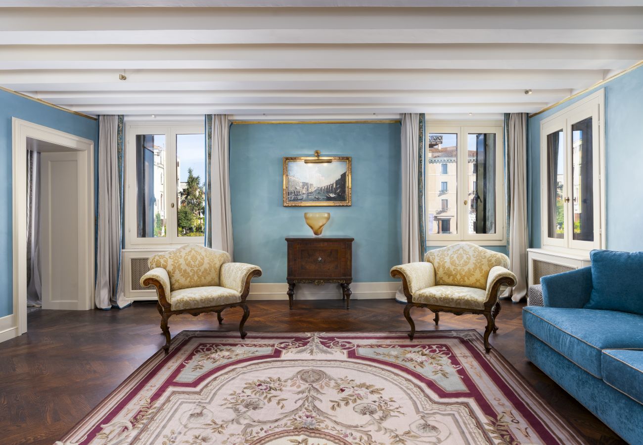 Ferienwohnung in Venedig - Palazzo Loredan Grand Canal Ferienwohnung in Venedig - Palazzo Loredan Grand Canal