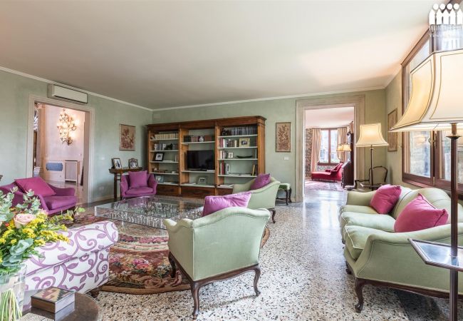 Appartement à Venise - Ca' Cerchieri Loredan Appartement à Venise - Ca' Cerchieri Loredan