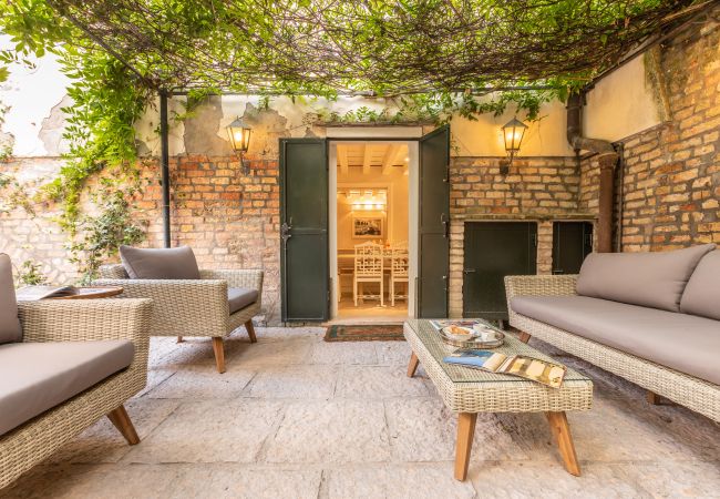 Appartement à Venise - La Baruffa avec Jardin Privé Appartement à Venise - La Baruffa avec Jardin Privé