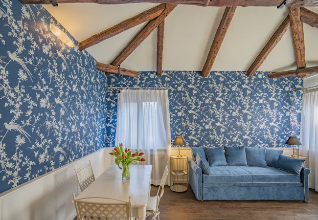 Appartement à Venise - Lo Squero 3 Apartment with Balcony in Dorsoduro Appartement à Venise - Lo Squero 3 Apartment with Balcony in Dorsoduro