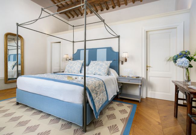 Appartement à Florence - Donna Lipsi - La Dimora degli Affreschi Florence  Appartement à Florence - Donna Lipsi - La Dimora degli Affreschi Florence