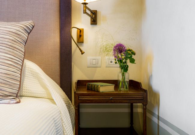 Appartement à Florence - Donna Lipsi - La Dimora degli Affreschi Florence  Appartement à Florence - Donna Lipsi - La Dimora degli Affreschi Florence