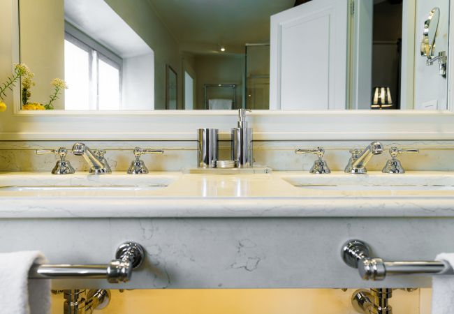 Appartement à Florence - Donna Lipsi - La Dimora degli Affreschi Florence  Appartement à Florence - Donna Lipsi - La Dimora degli Affreschi Florence