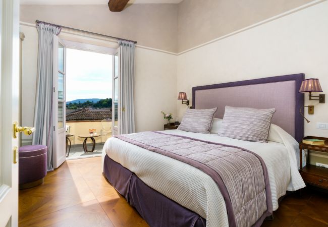 Appartement à Florence - Donna Lipsi - La Dimora degli Affreschi Florence  Appartement à Florence - Donna Lipsi - La Dimora degli Affreschi Florence