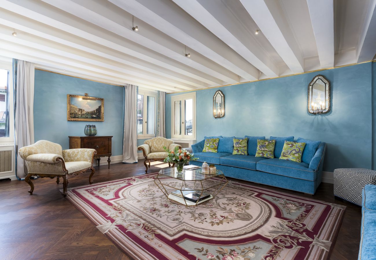 Appartement à Venise - Palazzo Loredan Grand Canal Appartement à Venise - Palazzo Loredan Grand Canal