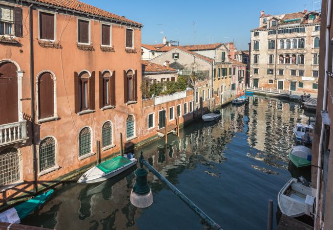 Appartamento a Venezia - Ca' Meraviglia Venetian Apartment Appartamento a Venezia - Ca' Meraviglia Venetian Apartment