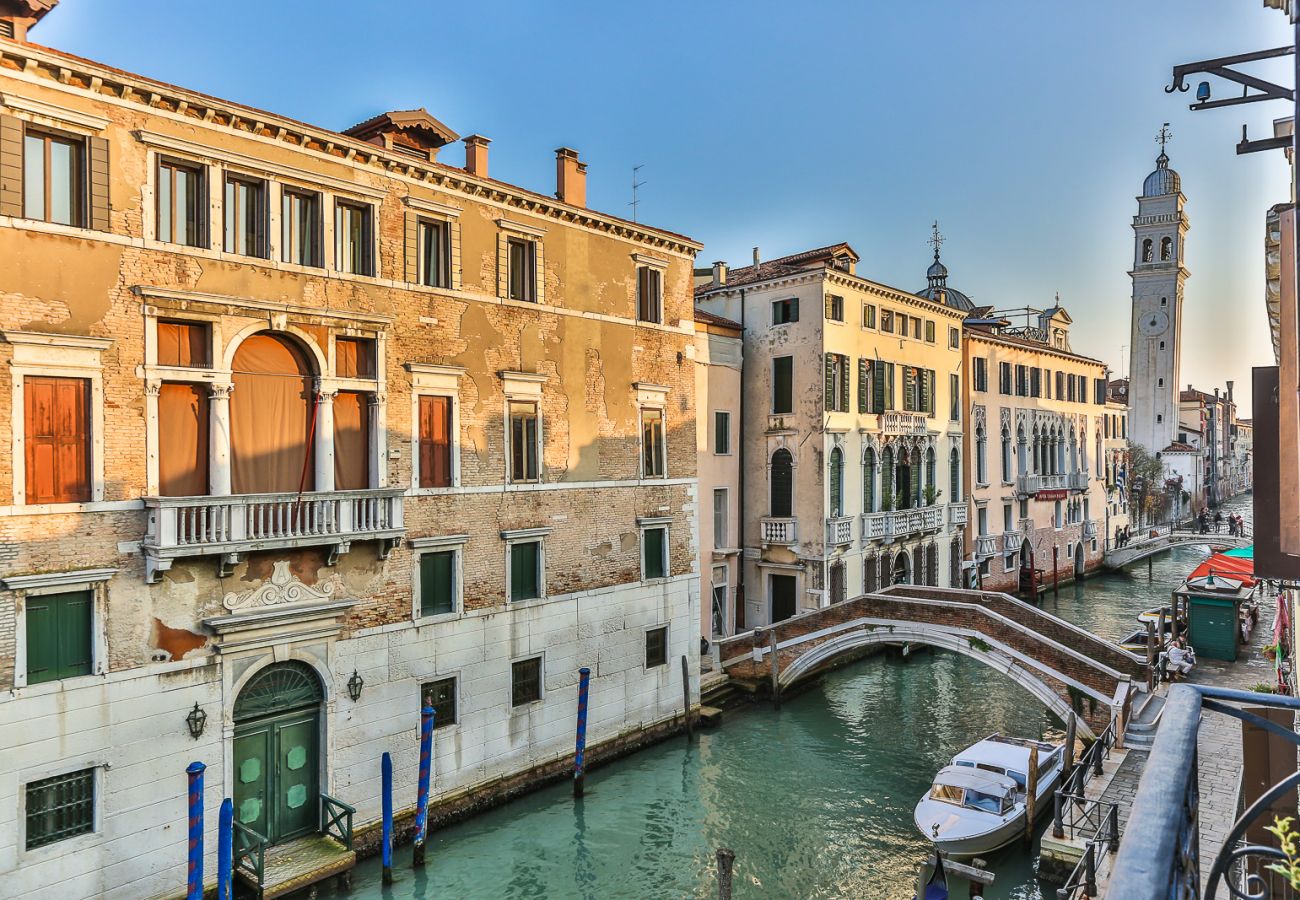 Appartamento a Venezia - Ca' Dei Greci Canal View Appartamento a Venezia - Ca' Dei Greci Canal View